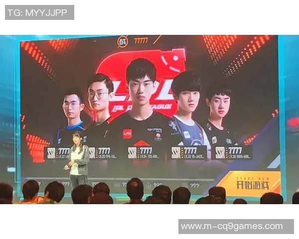 电竞新闻杨伟回顾CSGO职业生涯的辉煌与挑战分享专访精彩瞬间